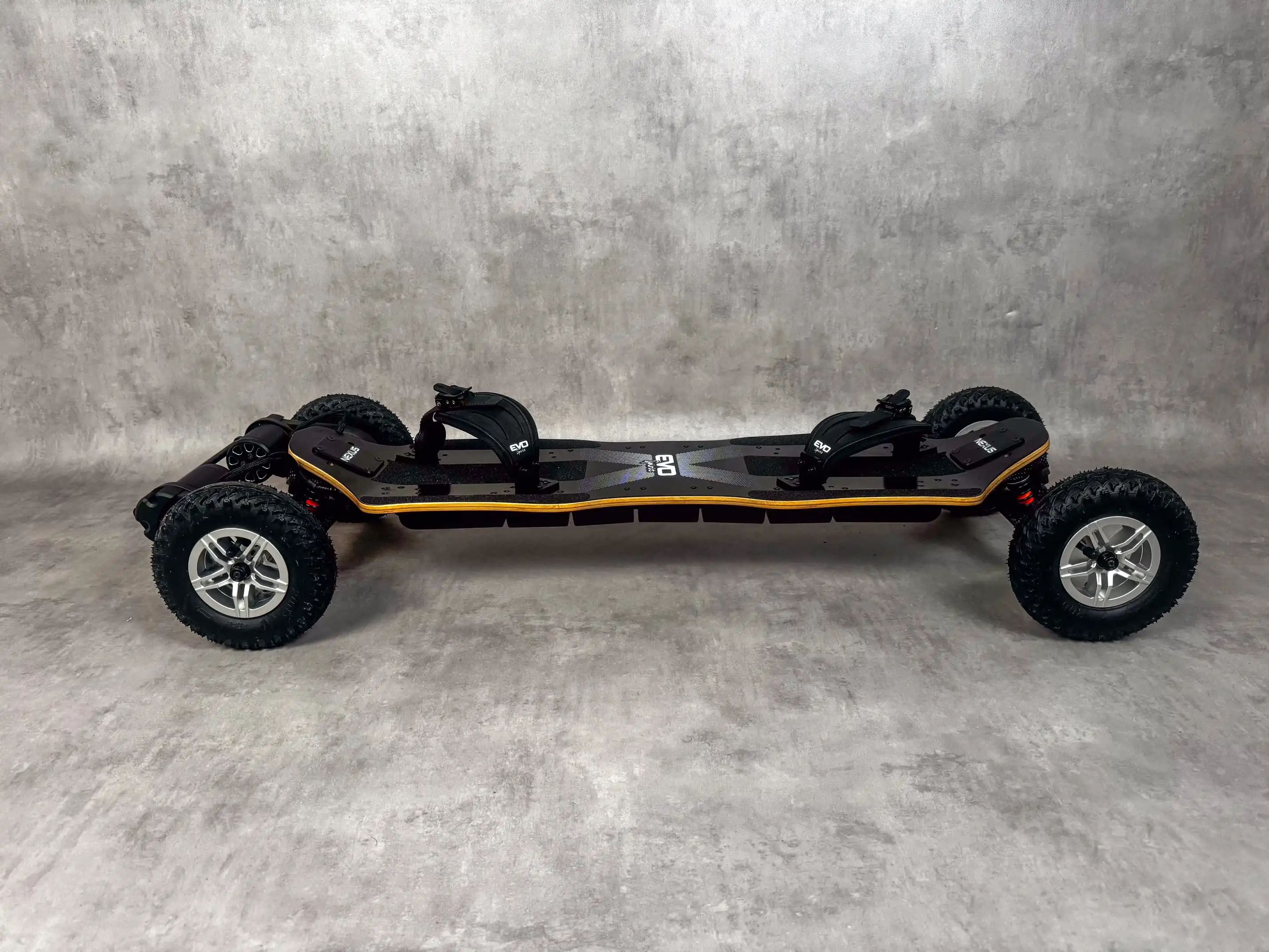 Fixations mountainboard électrique NEXUS