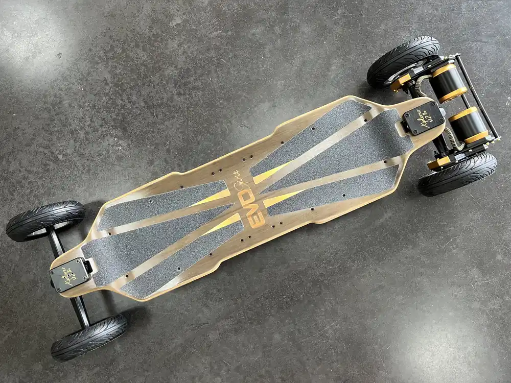 Xplorer V2 Pro 2026 Evo-Spirit bottom view, gold bamboo deck