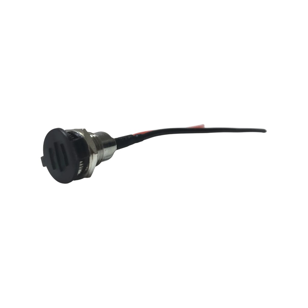 Xplorer V2 Ladeport