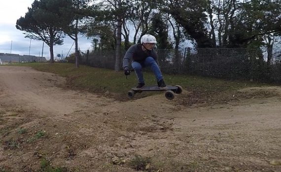 piste de bmx race avec le Switcher v1 en mode #toutterrain