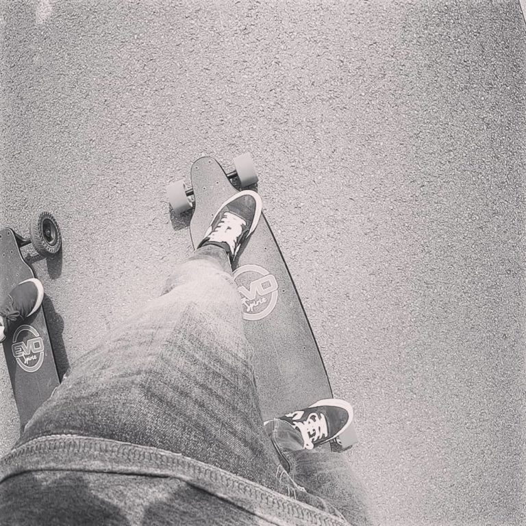jeremy_hobart_drone62 Sangatte Plage skate electrique longboard