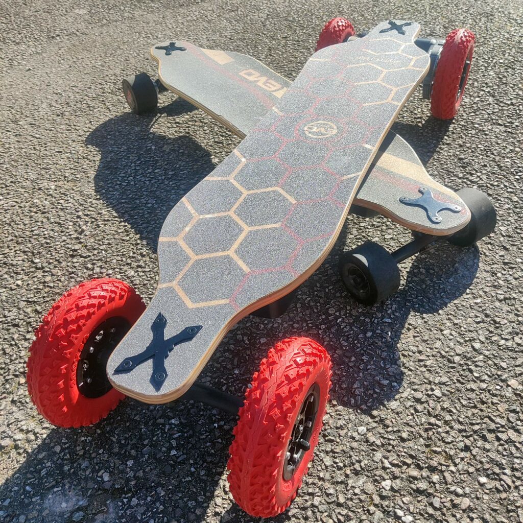 EVO-LSC, le skate électrique pour les débutants !