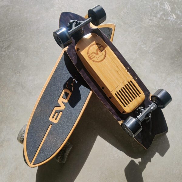 cruz-v2-skate-electrique-cruiser-longboard
