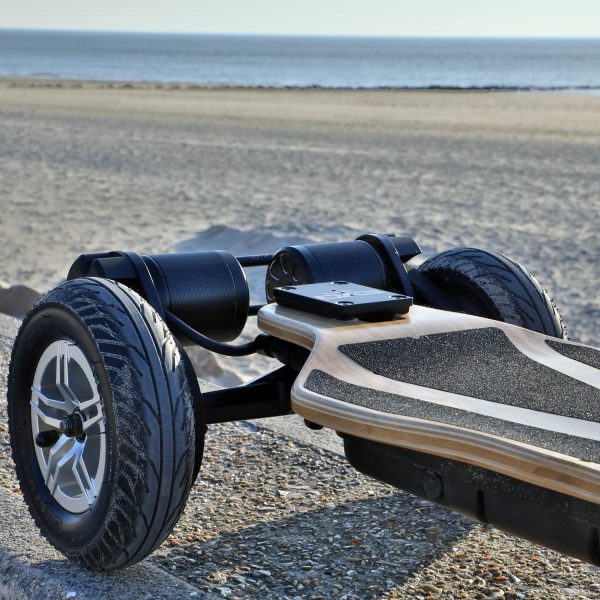 Skates-électriques--Xplorer-V2-–-Version-Sport