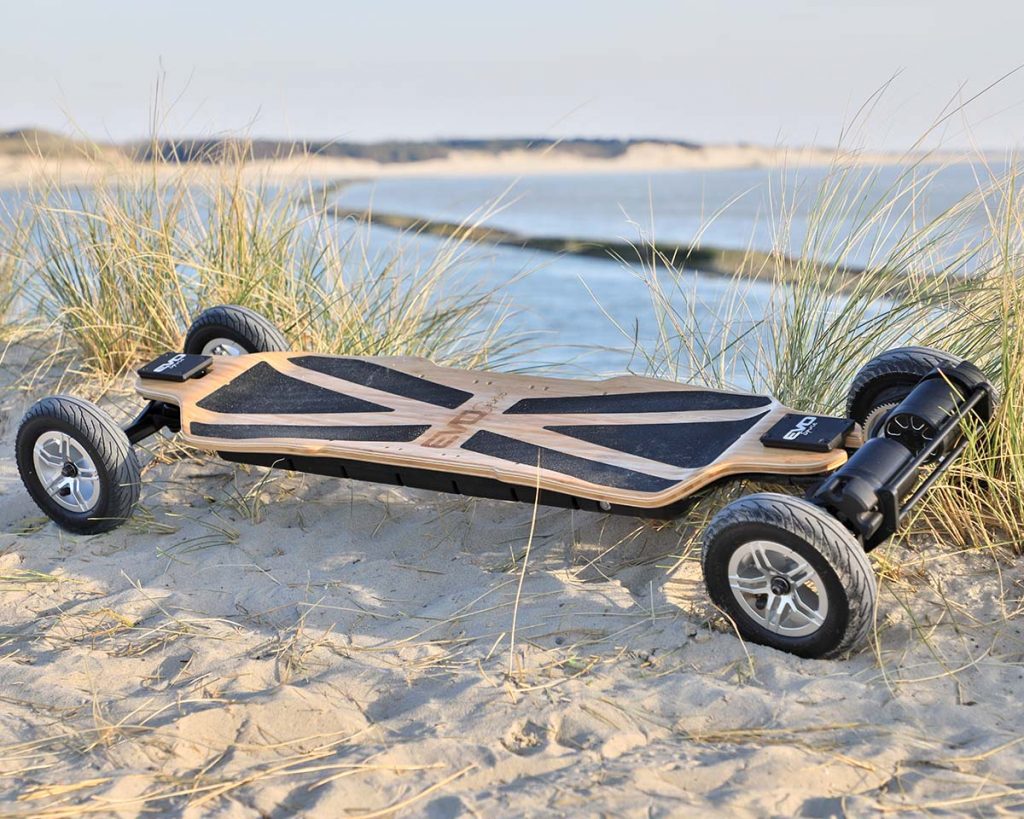 Skate-electrique-tout-terrain-Evo-Spirit-Xplorer-V2-–-vue-densemble