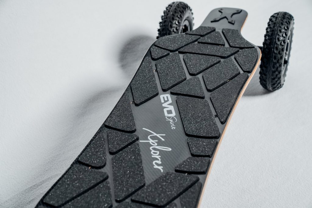 EVOSPIRIT Xplorer Carbon Skateboard électrique